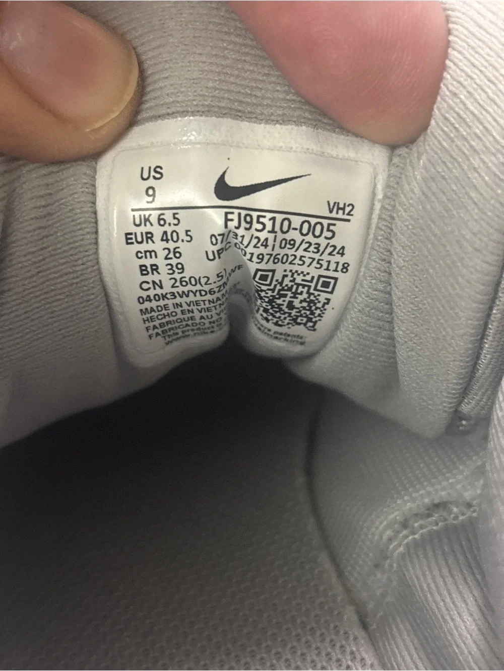Nike Women's Winflow 11 Road Running Shoes Size 9